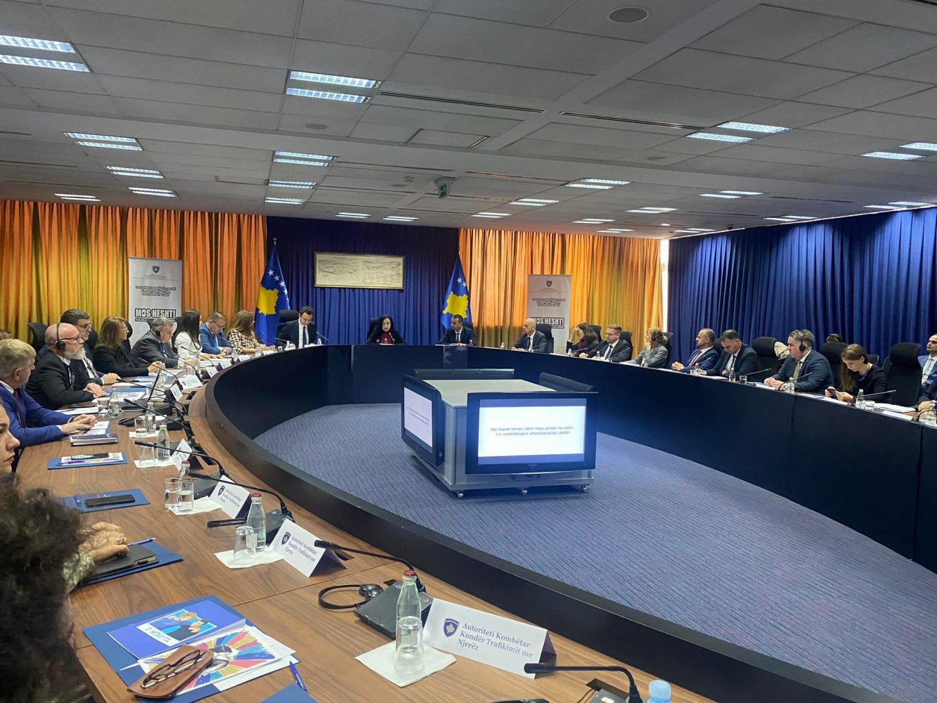 Kurti Në 2021-ën u arrestuan 353 persona për Trafikim me Njerëz, lufta ndaj tyre s’do të mungojë