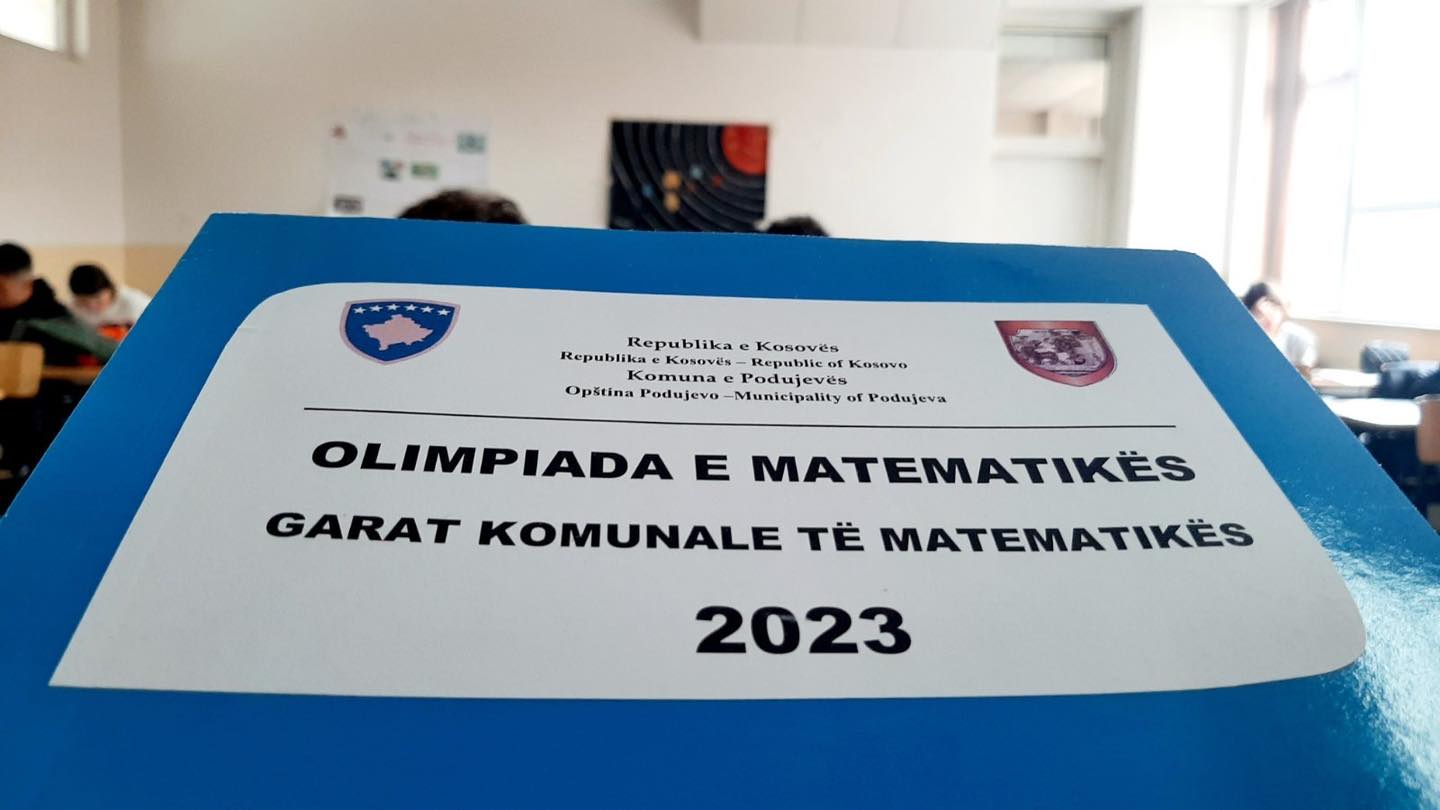 Podujevë: Mbahen garat në lëndën e Matematikës, këta janë fituesit (Foto)