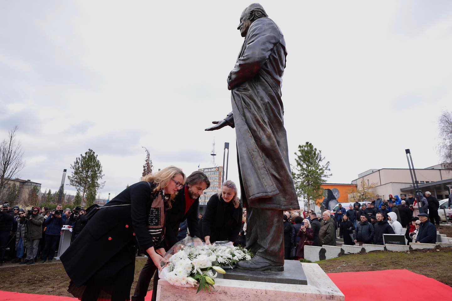 Përurohet në 110-vjetorin e Pavarësisë shtatorja e Anton Çettës, pas katër vjetësh e mbyllur në atelie