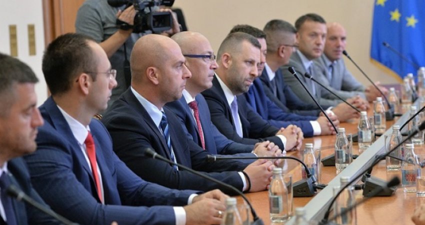 Vendimi për dalje nga institucionet e Kosovës, ‘Srpska’ mblidhet sot në mesditë në Zveçan