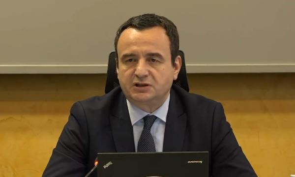 Nga kush janë të rrezikuar serbët në Kosovë, flet Kurti