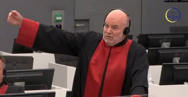 Avokati i Thaçit kërkon të ndëshkohet Prokuroria: S’po tregon sa dëshmitarë kanë kërkuar ndërrim vendbanimi