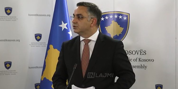 Besnik Tahiri: Buxheti i miratuar për vitin 2023 po i dëmton politikisht komunat