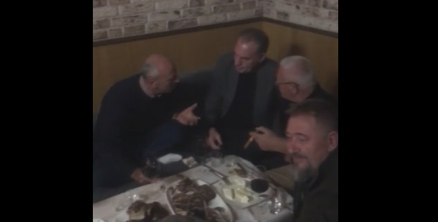 28 Nëntori bën bashkë në vendlindjen e Thaçit, Fatmir Limajn me zyrtarë të lartë të PDK-së