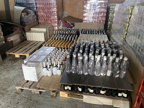 Dogana konfiskon mallra të kontrabanduara, në vlerë mbi 100 mijë euro