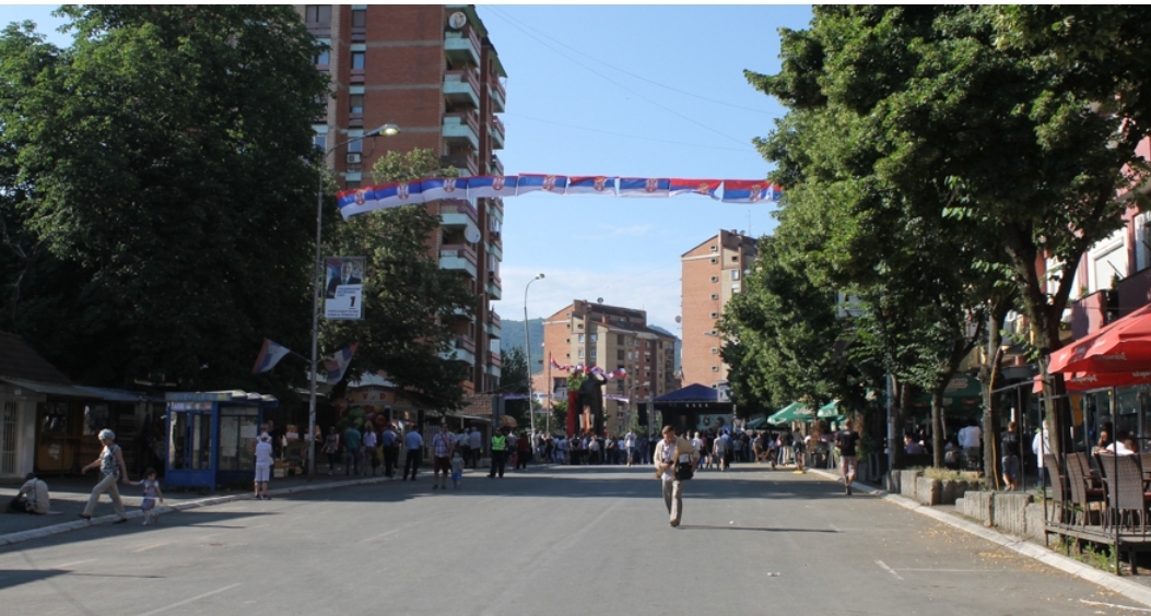 I dorëzojnë edhe zyrtarisht dorëheqjet: Kryetarët e komunave në veri braktisin institucionet