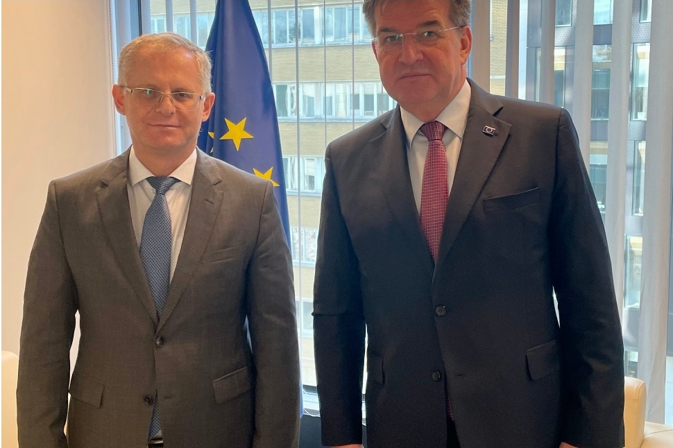 Takimet dypalëshe Bislimi-Lajçak në Bruksel, kryeministria jep detaje