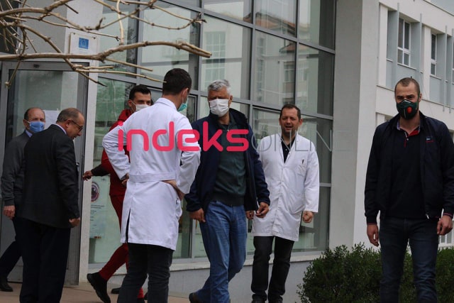 Osmani në spital privat, Thaçi ishte operuar në QKUK