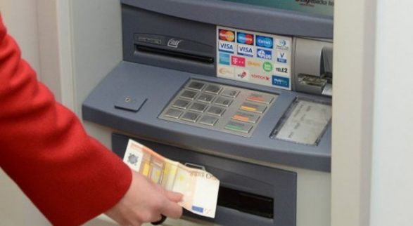 Bankat thyejnë rekord, për gjashtë muaj fituan 67.5 milion euro