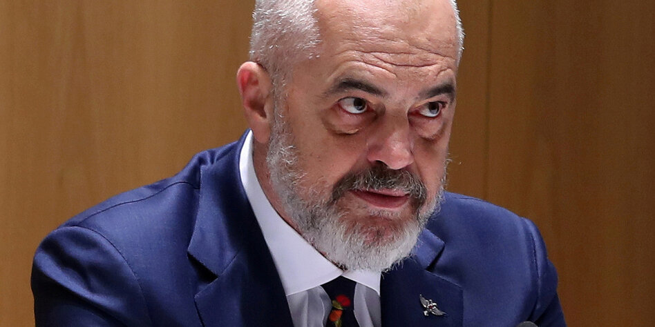 Edi Rama i shqetësuar për situatën e acaruar në Kosovë: I bashkohemi qëndrimeve të ShBA-së dhe BE-së