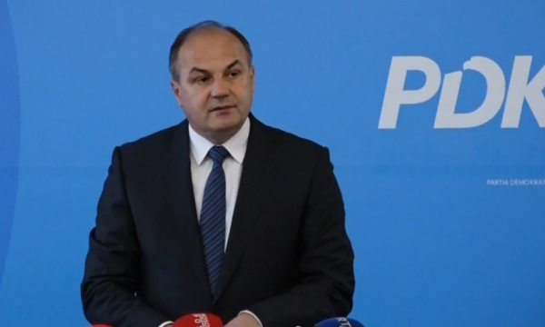 Hoxhaj: E kam lexuar propozimin franko-gjerman, duhet pranuar si udhërrëfyes për marrëveshje finale