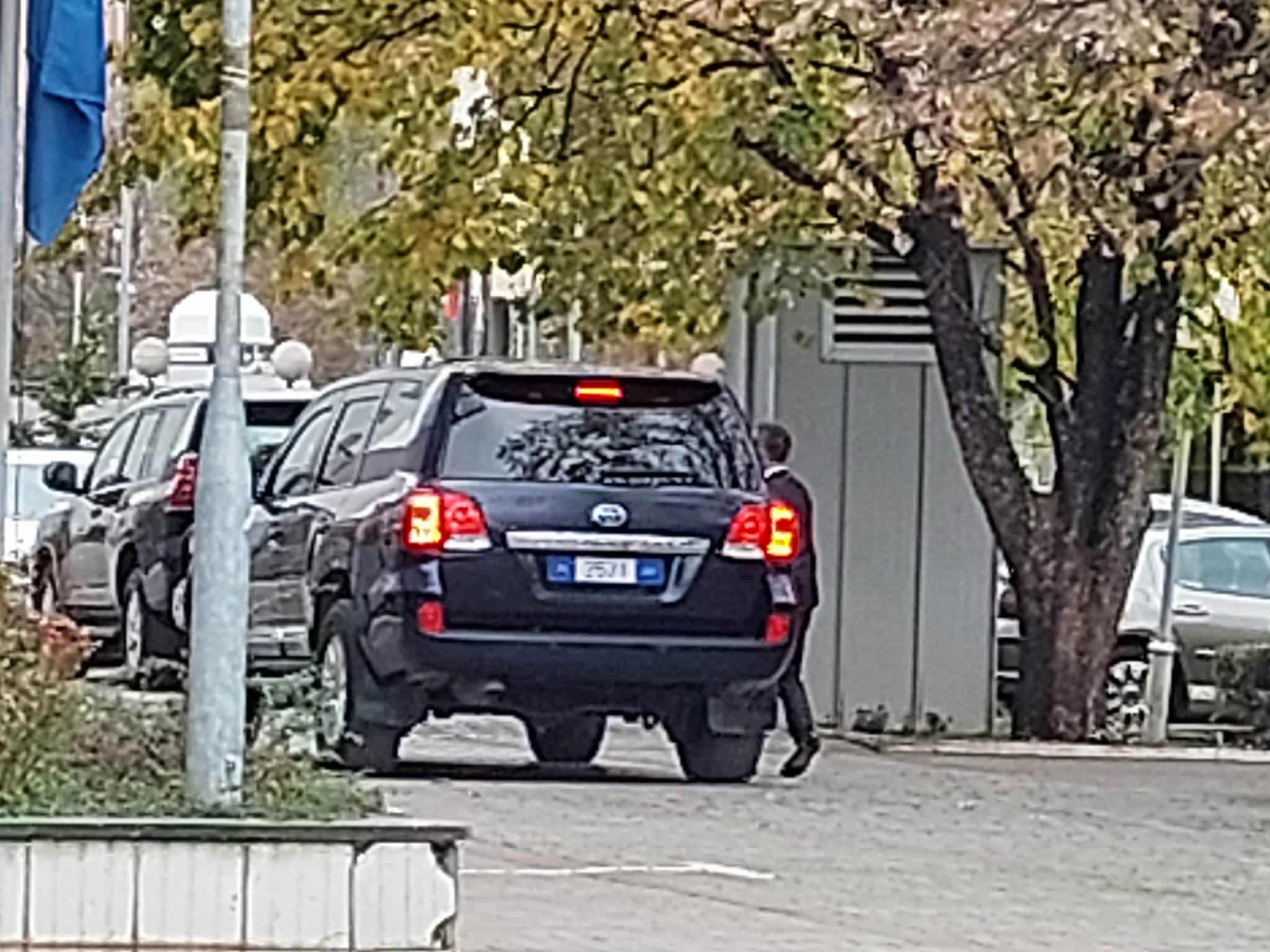 Shefi i EULEX takohet me presidenten Osmani, shkak tensionet në Veri