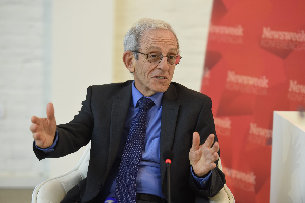 Serwer: Kurti të mos krijojë probleme që nuk mund t’i zgjidhë vetë