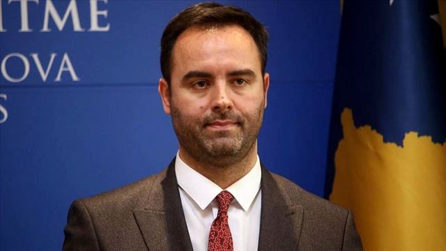 Konjufca i drejtohet sërish komisionit të Venecias për Byronë