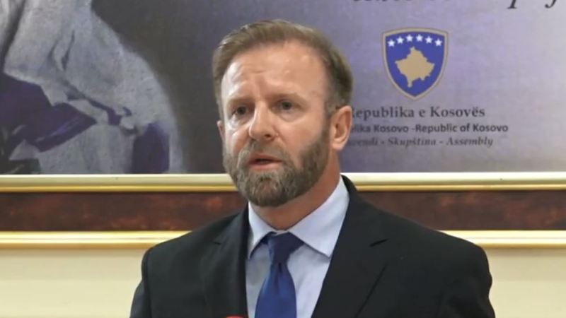 ​Abazi: Zhgënjimi amerikan me Kosovën është fatkeqësi