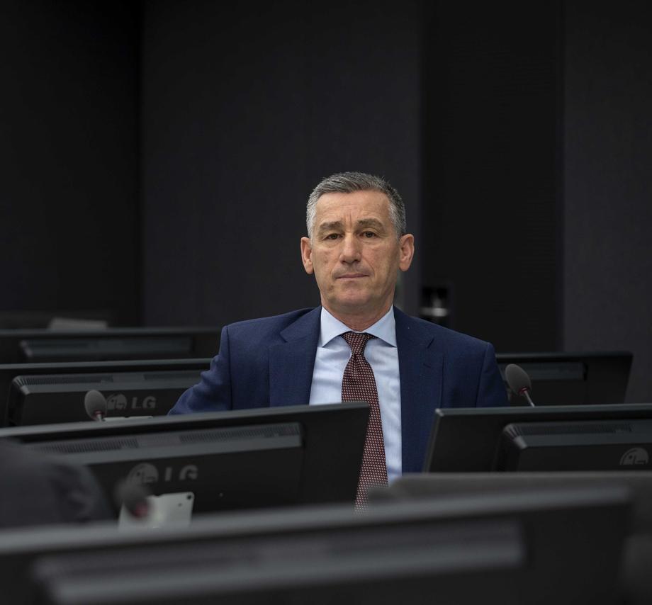 ZPS-ja kërkon që Kadri Veselit t’i vazhdohet paraburgimi