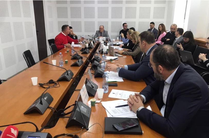 Komisioni për Ekonomi miraton masat e përkohshme për produktet bazë