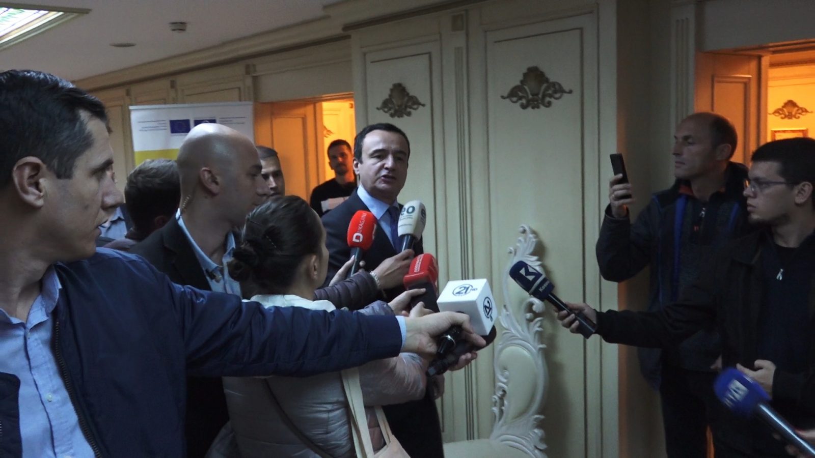 Kurti s’deklarohet për situatën në veri, thotë se do të mbajë konferencë për medie