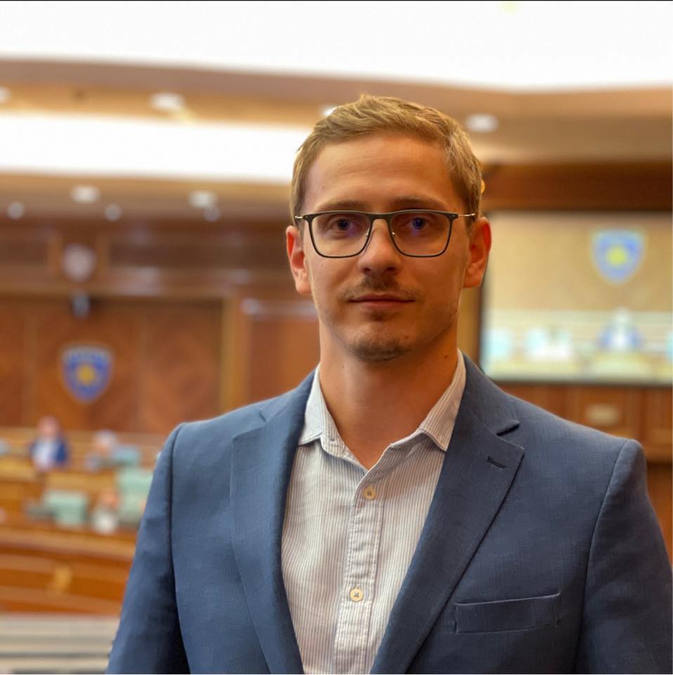 Vendenis Lahu i quan manipulim të opinionit reagimet ndaj miratimit të buxhetit për magjistrale