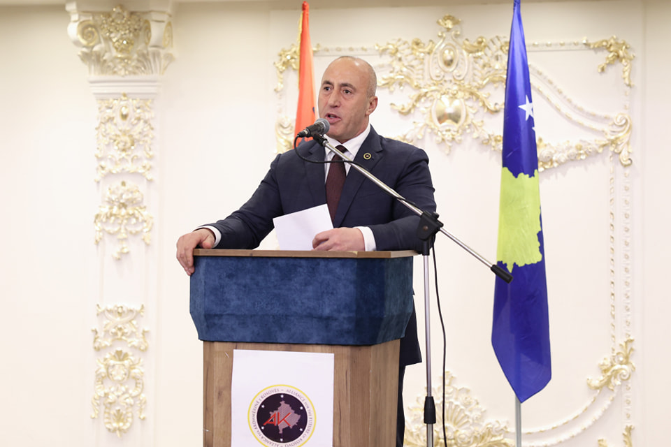 Haradinaj: Qeveria i ka bërë dëm vendit, AAK do e ndihmojë Kosovën të dalë nga kjo situatë
