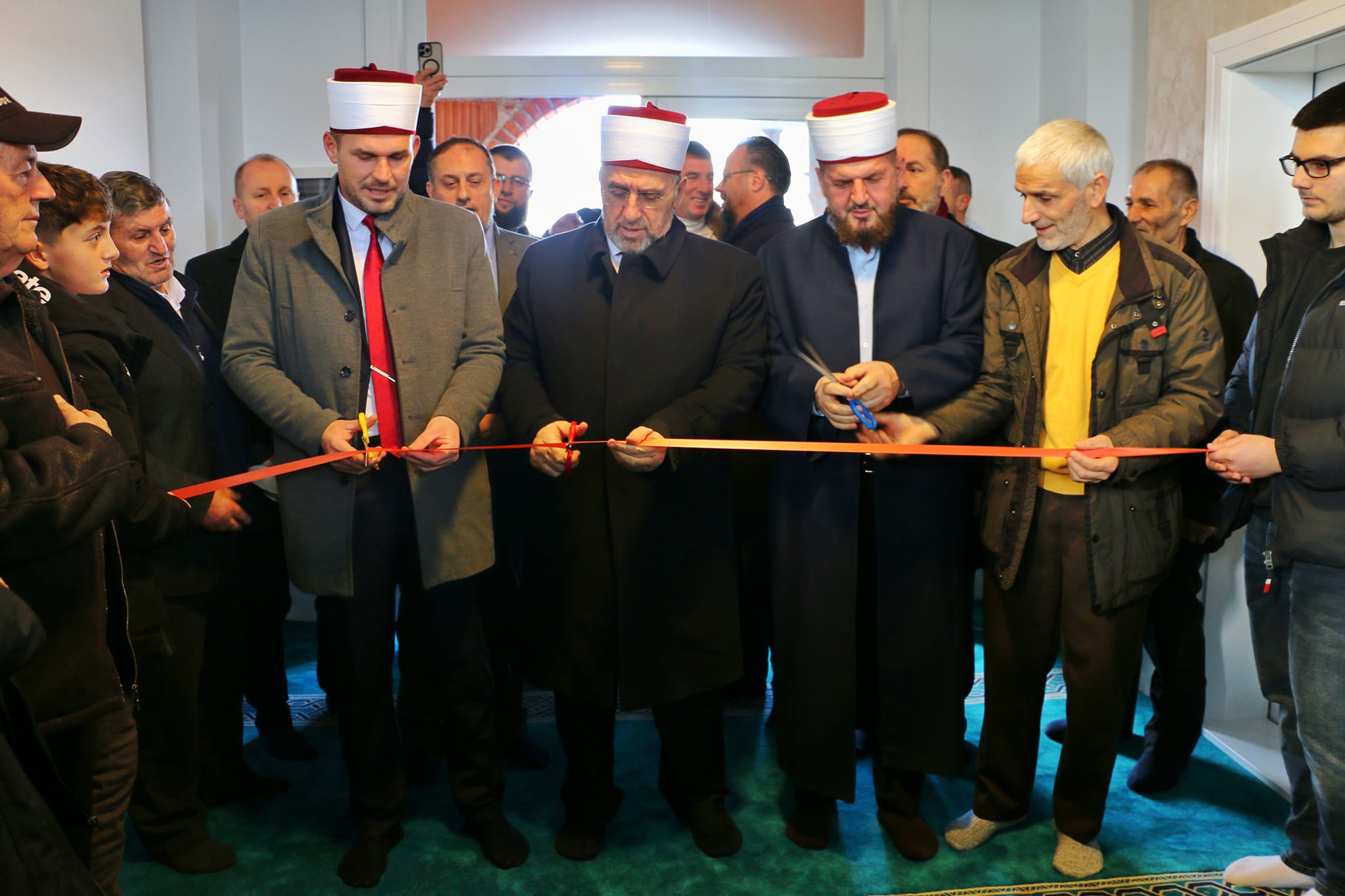 Bamirësit ndërtuan Xhaminë e re në fshatin Revuq