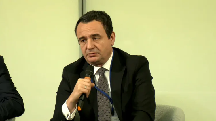 Kurti i reagon gjyqësorit: Po dalin shumë efikas për vetveten