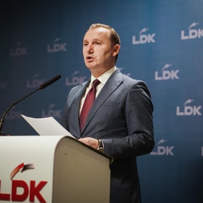 Opozita kërkon dorëheqje të udhëheqësve të disa dikastereve pas rastit të vrasjes së 35-vjeçares