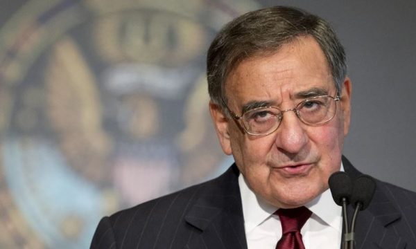 Ish-shefi i CIA-s: Putini ka dështuar, prandaj po zbaton strategjinë e terrorit ndaj civilëve ukrainas