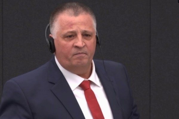 ​Haradinaj: Duhet të lirohemi nga aktakuza, prokurori të kërkojë falje për sjellje poshtëruese