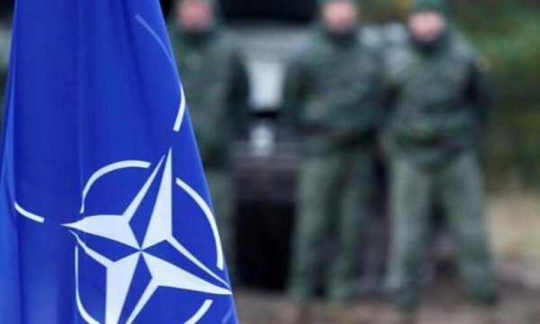 NATO mirëpret përpjekjet për uljen e tensioneve në Veri të Kosovës