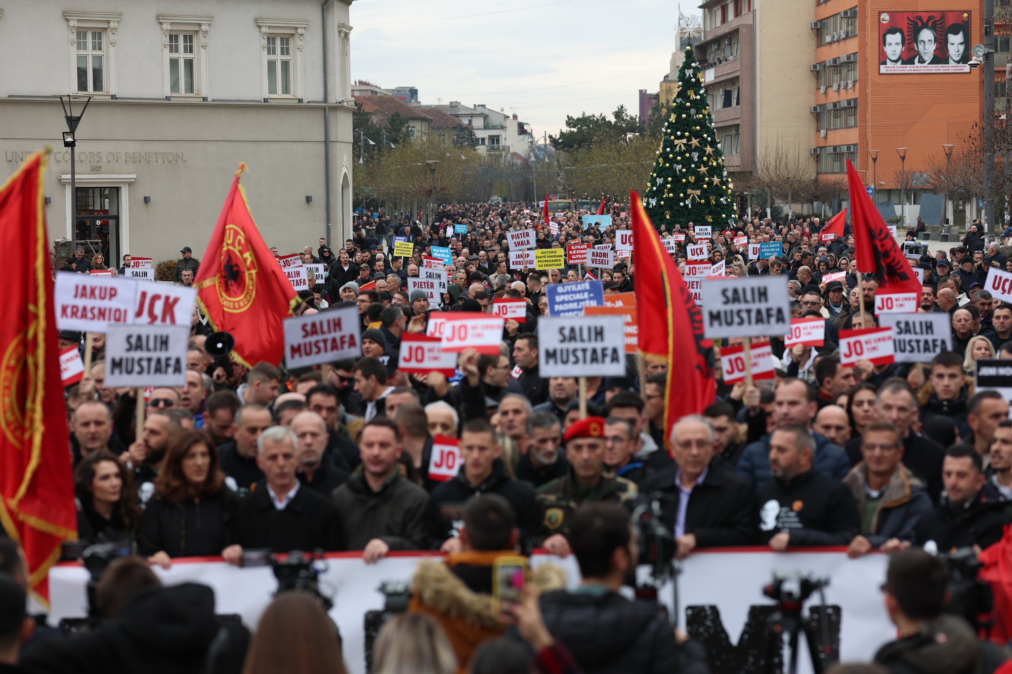 Përfundon protesta kundër Gjykatës Speciale pas dënimit të Mustafës