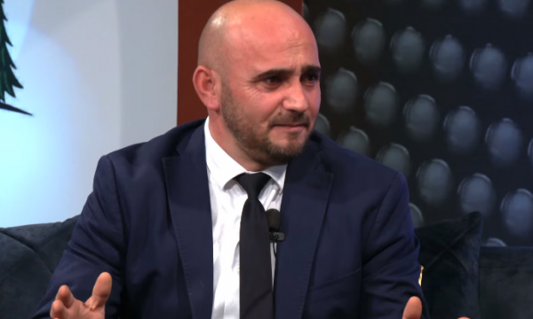 Hasani: “Organizojshin në shesh javën e diasporës tu kanë me ba naj livadh e me t’i lëshue e me u kënaq…”