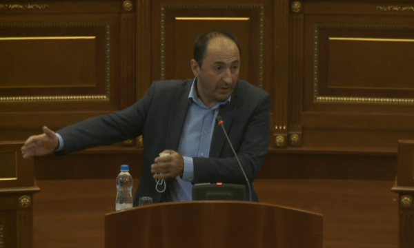 Aliu:75 për qind e ndërtimeve në Kosovë janë pa leje