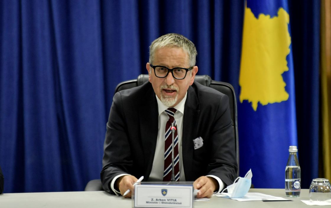 Arben Vitia sërish në karrigen e ministrit të Shëndetësisë