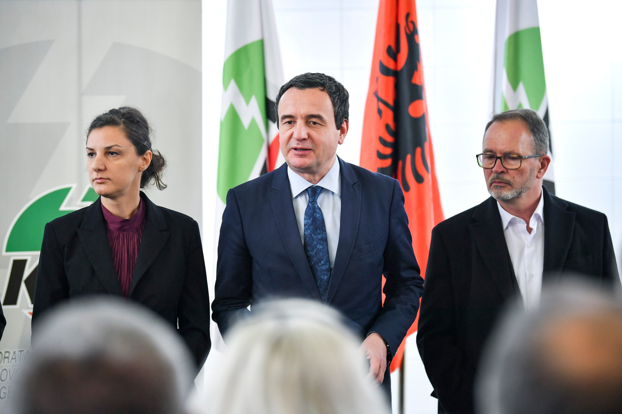 Kurti e Rizvanolli vizitojnë KEK-un, s’flasin për rrymën që po prodhohet aktualisht