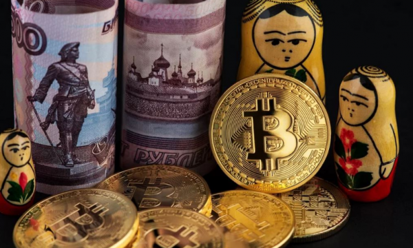 Nën presion nga sanksionet, Rusia e konsideron legalizimin e kriptovalutave