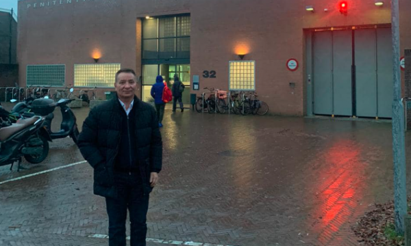 “Krenar që isha bashkëpunëtor i juaji”, Lekaj viziton ish-krerët e UÇK-së dhe Salih Mustafën në Hagë