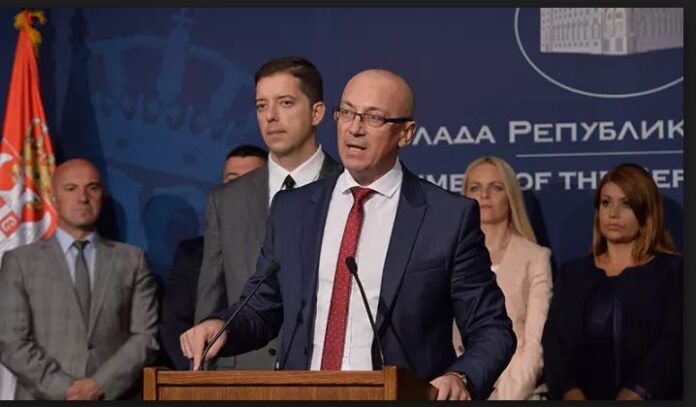Lista Serbe do t’i drejtohet Gjykatës Kushtetuese për emërimin e Nenad Rashiç’it ministër