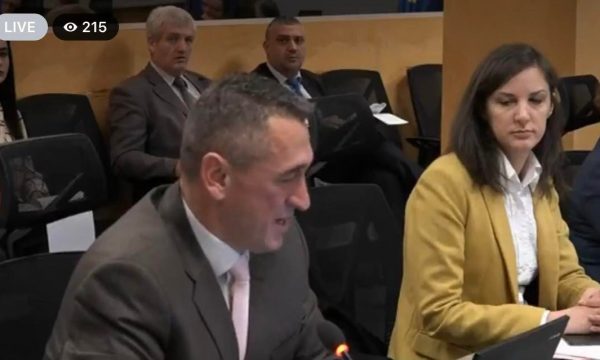 Rashiqi kërkon ndihmën e Qeverisë për lirimin e Trajkoviqit, Kurti i premton zgjidhje