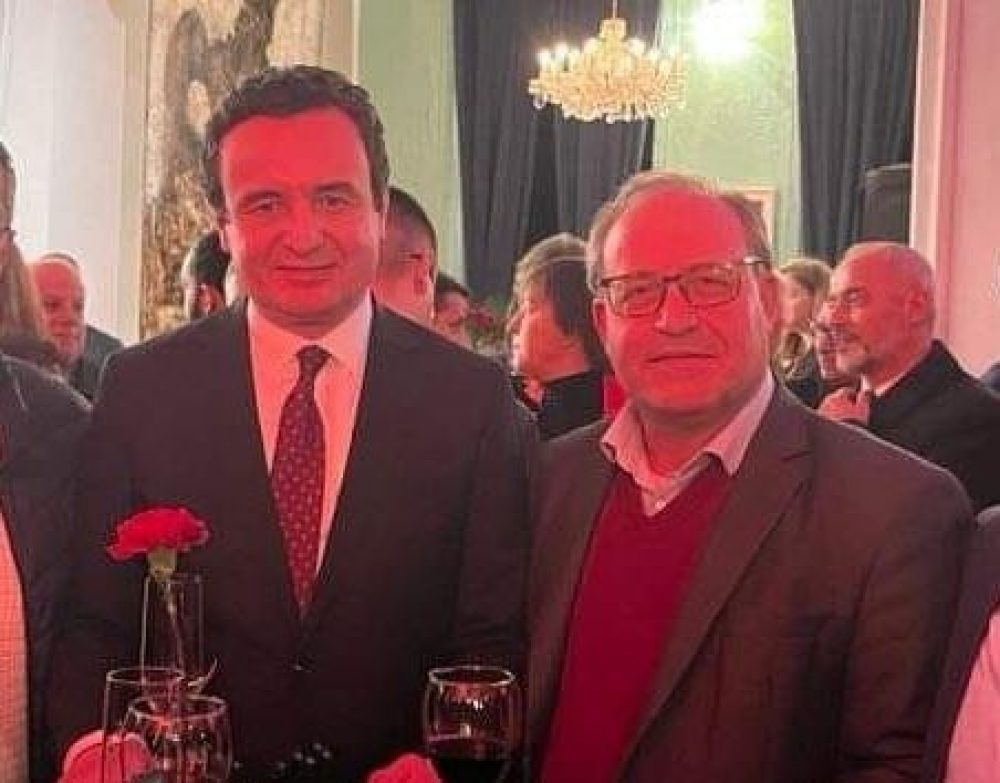 Shkëlzen Gashi për financimin e Sadri Ramabajës nga zyra e Kurtit: Konflikt i fëlliqtë interesi, marre