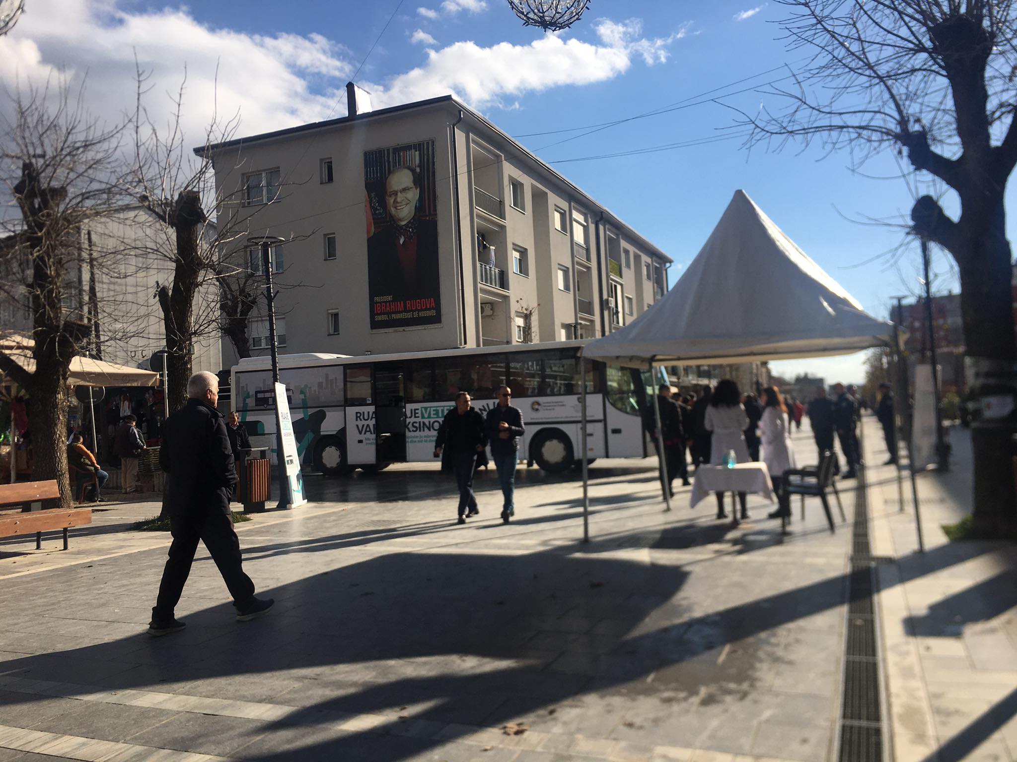 Vaksinimi kundër Covid-19 dhe gripit sezonal në qytetin e Podujevës