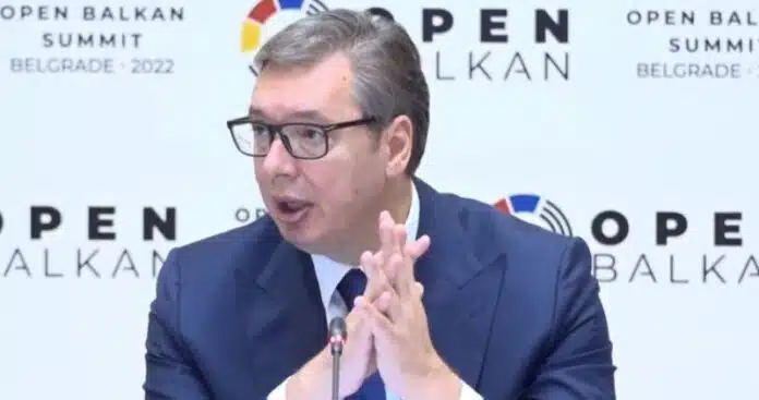 Vuçiq: Kosova kurrë nuk do të jetë tjetër përveç se Serbi