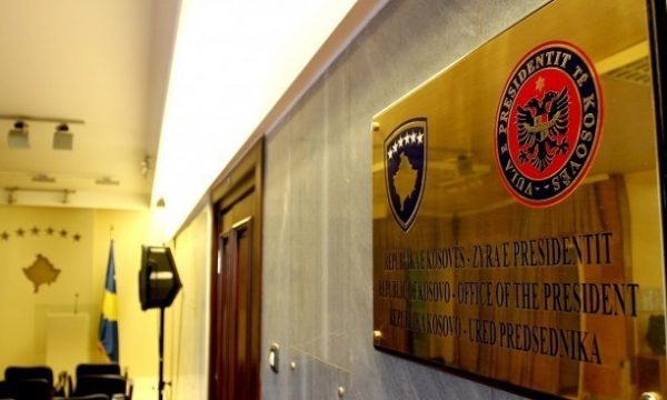 Zyra e Presidentes shpallë tender për furnizim me dhurata për disa kategori