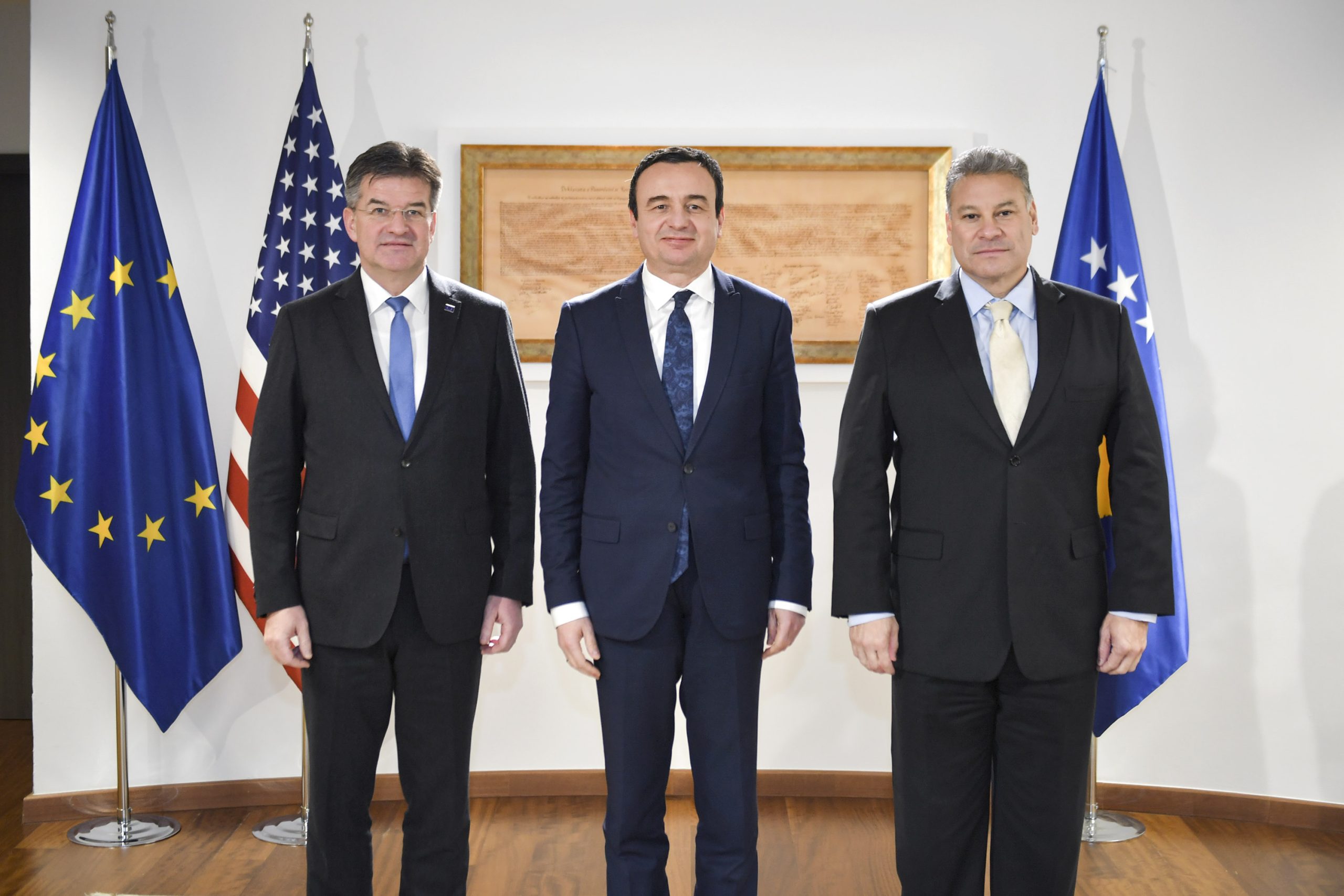 EKSKLUZIVE/DOKUMENT: Ky është plani 10 pikësh i BE’së që 5 emisarët e Perëndimit ua prezantuan të premten Kurtit e Vuciqit