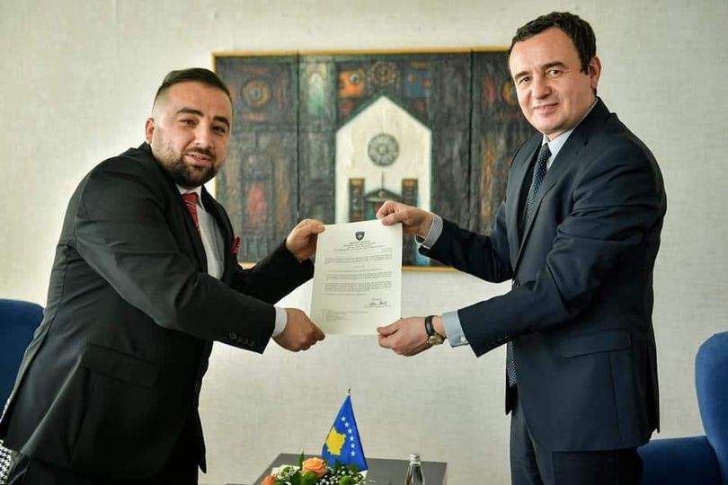 Kush është zv.ministri i Kurtit që u kap në flagrancë duke kërkuar ryshfet