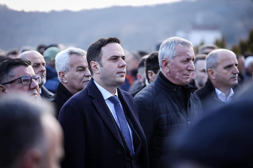 Hyseni: Sot i përkulemi sakrificës së martirëve të Reçakut
