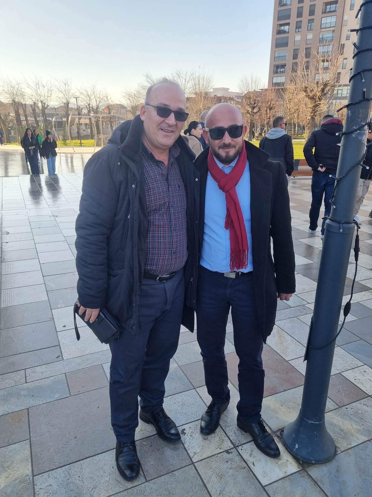 Xhemail Hasani shkruan fjalë të mira për kryetarin Bulliqin