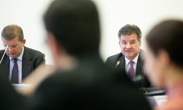 Lajçak s’ka kryer punë, Kurti ka fjalë tjera për takimin e mbrëmshëm