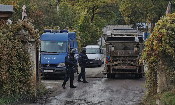 The Guardian: Nëse nuk zbatohet Asociacioni, rreziku për konflikt mes Kosovës e Serbisë është real