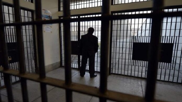 Rreth 200 kërkesa, presidentja Osmani ende nuk ka falur asnjë të burgosur